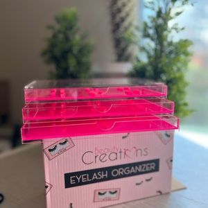 Beauty Creati💕ns eyelash organizer